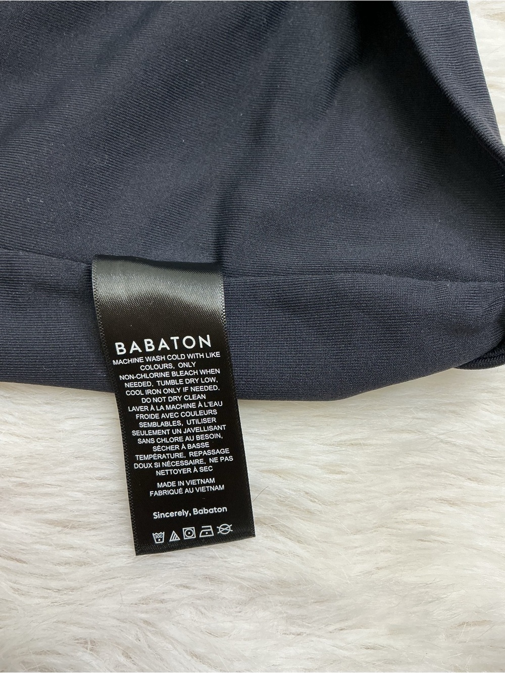 Babaton - Black Square-Neck Long Sleeve Cropped Top - Sz Small - Picture 6 of 9